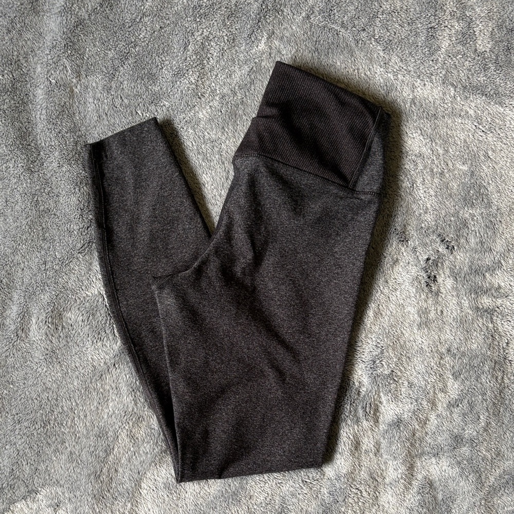Nike Women’s Gray Dri-Fit Leggings Small Recycled Polyester